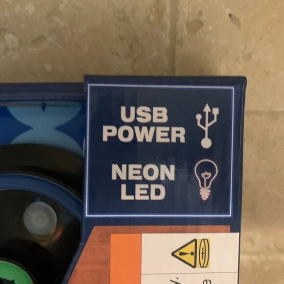 Game Controller LED Neon Light NWT - Picture 3 of 5